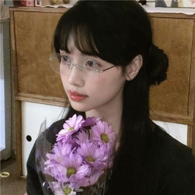 沉默的双眼海报